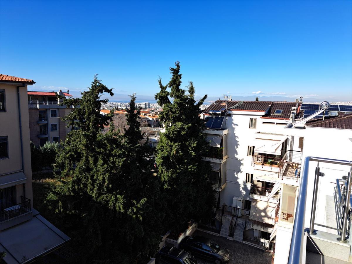Όμορφο διαμέρισμα- σοφίτα με υπέροχη θεα Θεσσαλονίκη Εξωτερικό φωτογραφία
